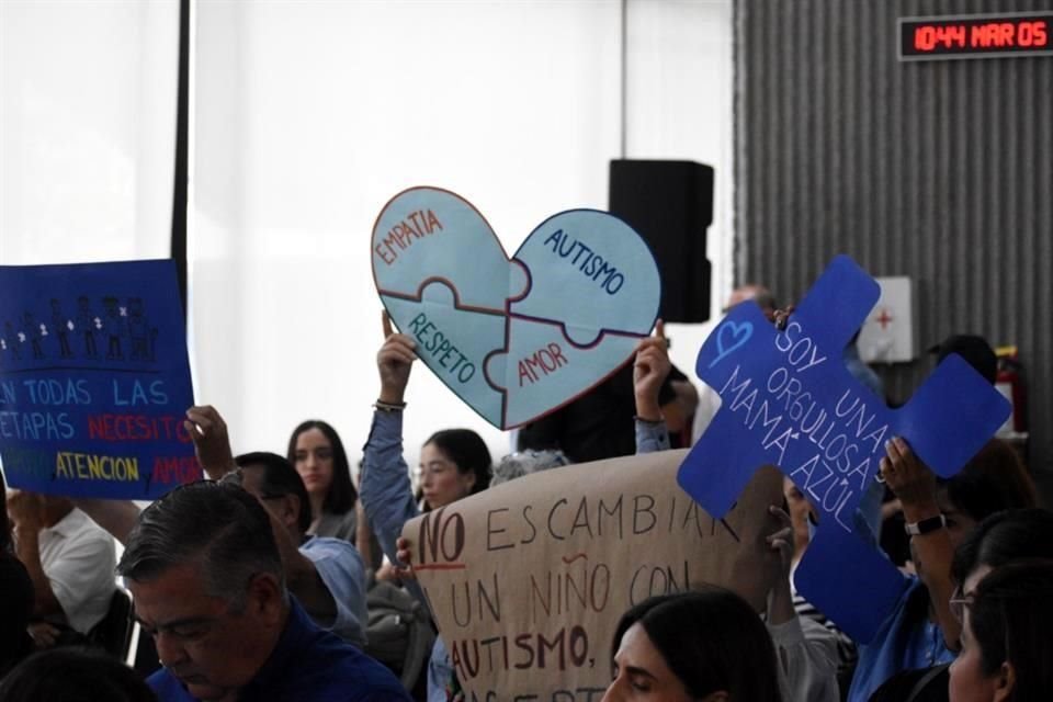 La Casa Azul del Autismo se ubicará en el Ruiz Cortines y Rangel Frías, en un terreno de casi 4 mil metros cuadrados.