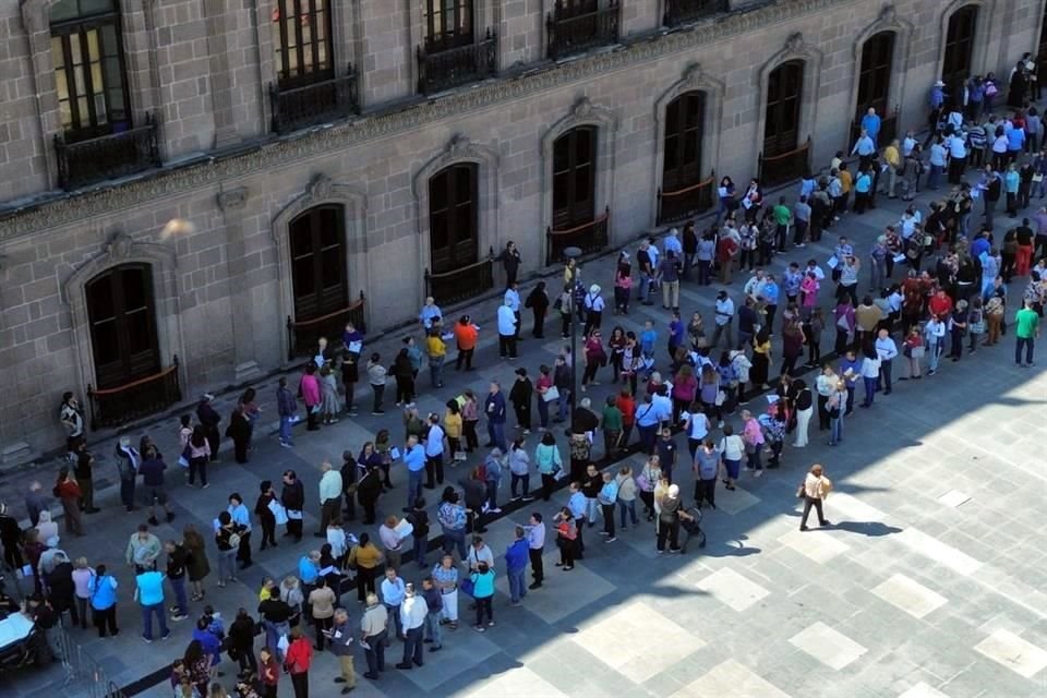 Manifestación de maestros jubilados. 