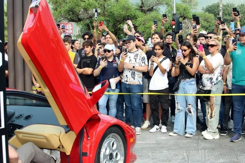 Auto: Huracán STO 2022