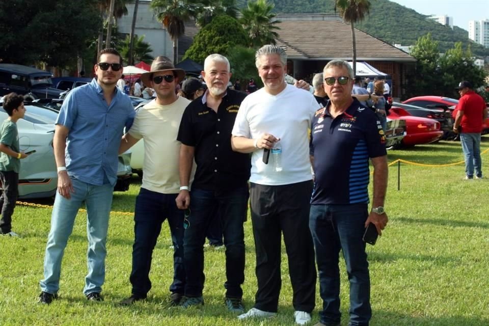 Arturo Montemayor, Víctor Gómez, René Ochoa, Dimitri Hadjopulos y Javier Sainz