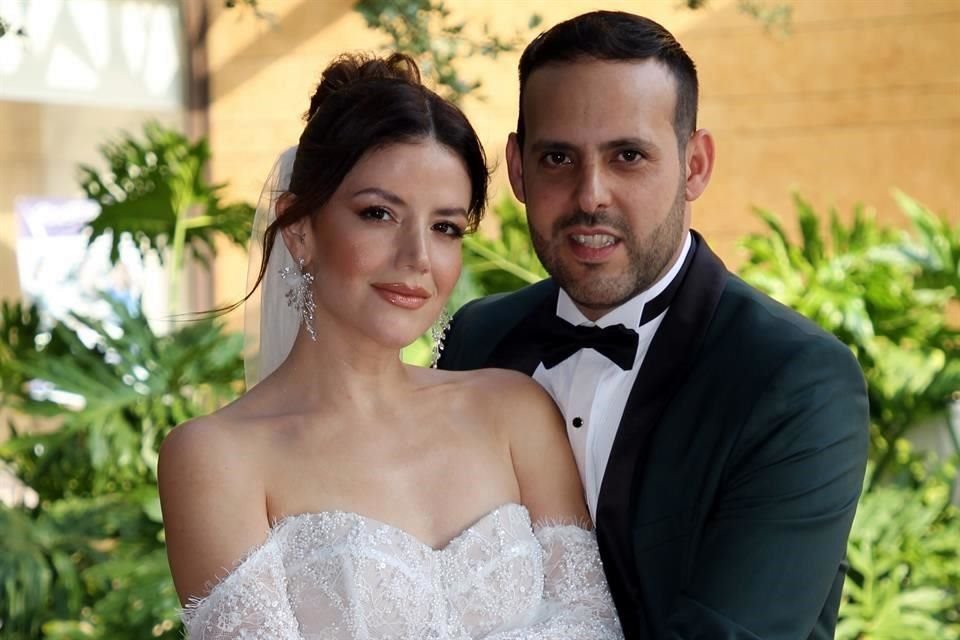 Daniella López y Juan Héctor Collins Vásquez