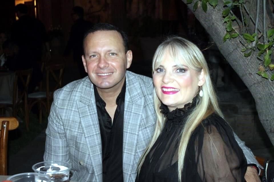 Nancy Rodríguez y Leonardo Ayala