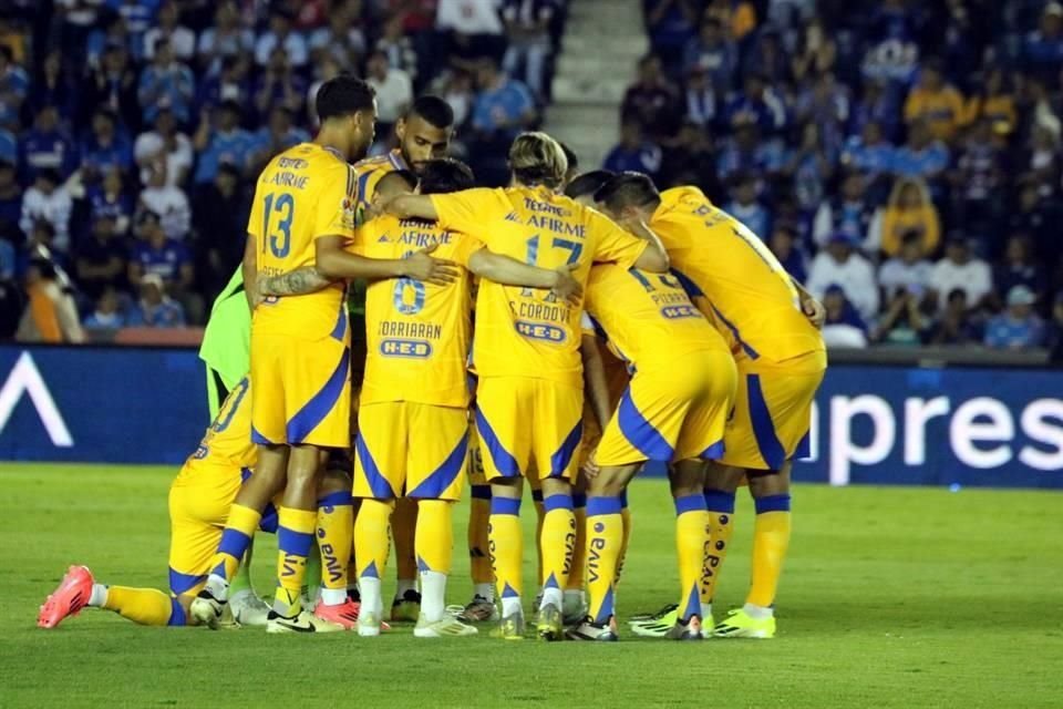 Jugadores de Tigres hacen su último llamado para la batalla ante La Máquina.