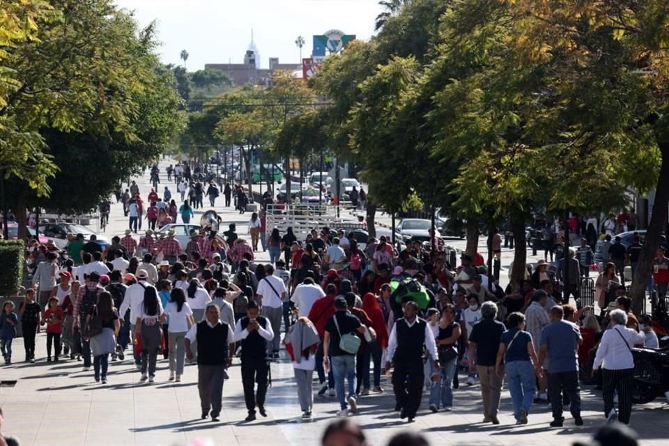 La Alcaldía señaló que los vendedores ambulantes aceptaron liberar los accesos.