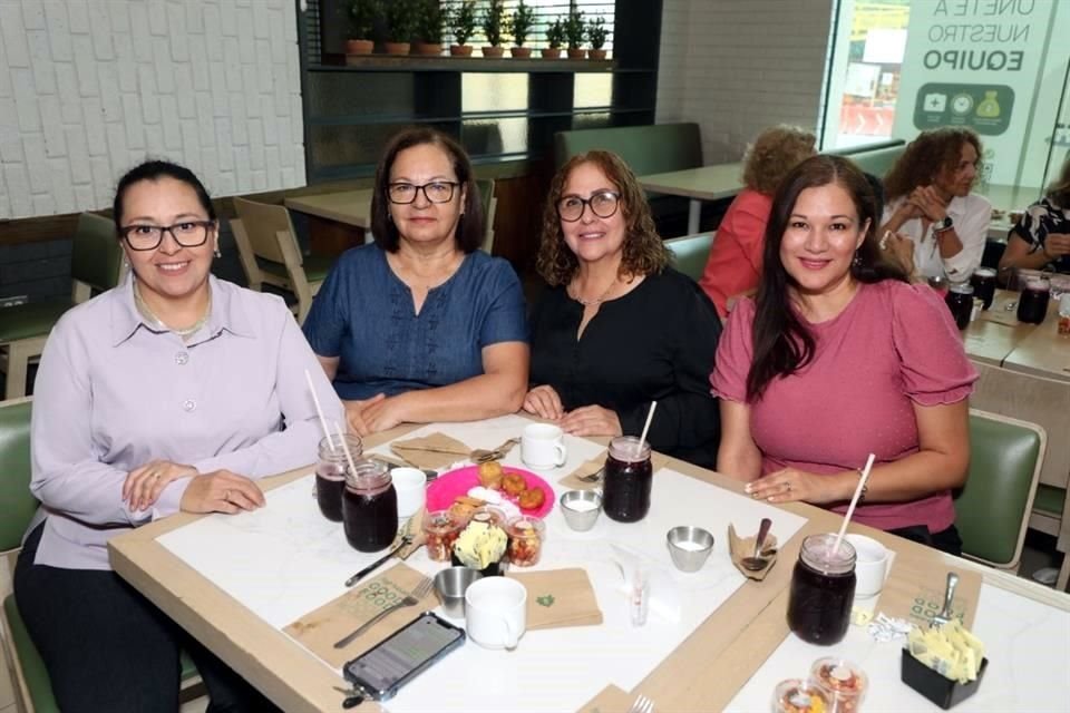 Yolanda Hinojosa, Alicia Ruiz, María de Jesús Hernández y Leticia Mandujano