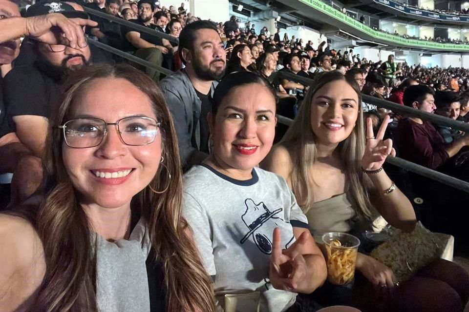 Karla Vanegas, Lilia Castillo y Monse Bahena