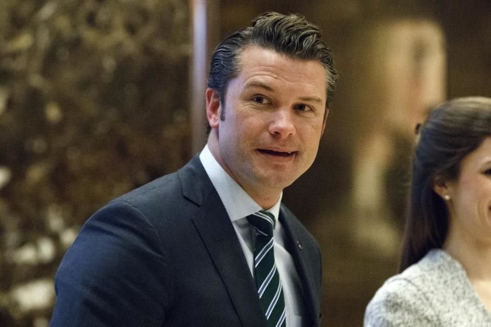 Pete Hegseth antes de una reunión con Donald Trump en Nueva York, el 15 de diciembre del 2016.