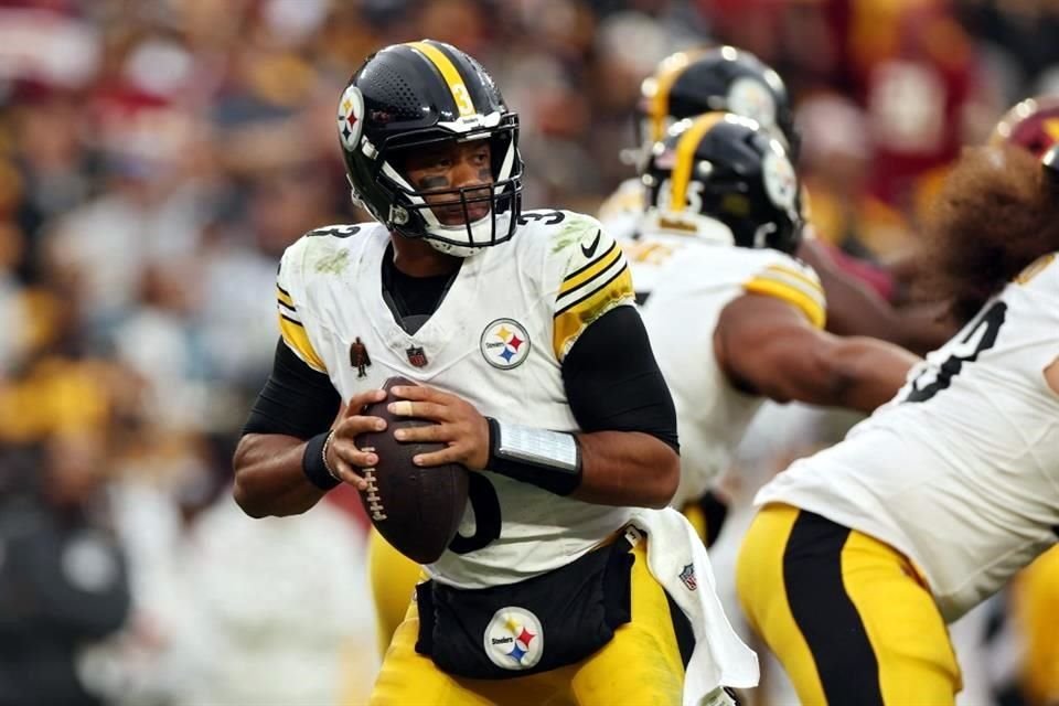 En los tres duelos que ha estado en la campaña, Russell Wilson ha demostrado que era la pieza con experiencia que le faltaba a Pittsburgh para sumar puntos. Lo ofensiva luce, ahora sí, explosiva.