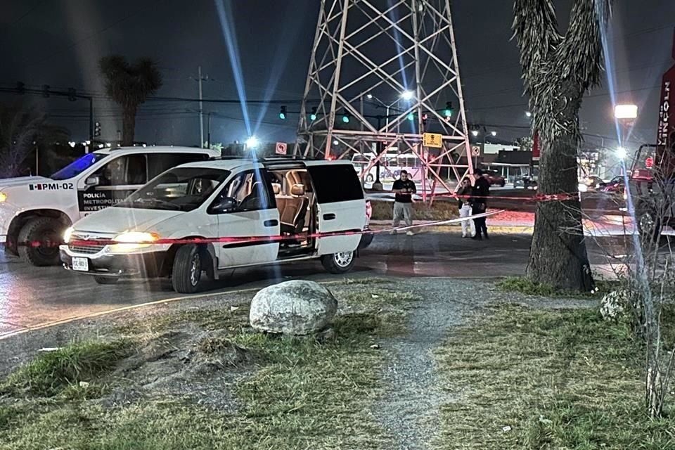 Las personas presuntamente privadas de la libertad eran trasladadas en una camioneta Caravan en color blanco.