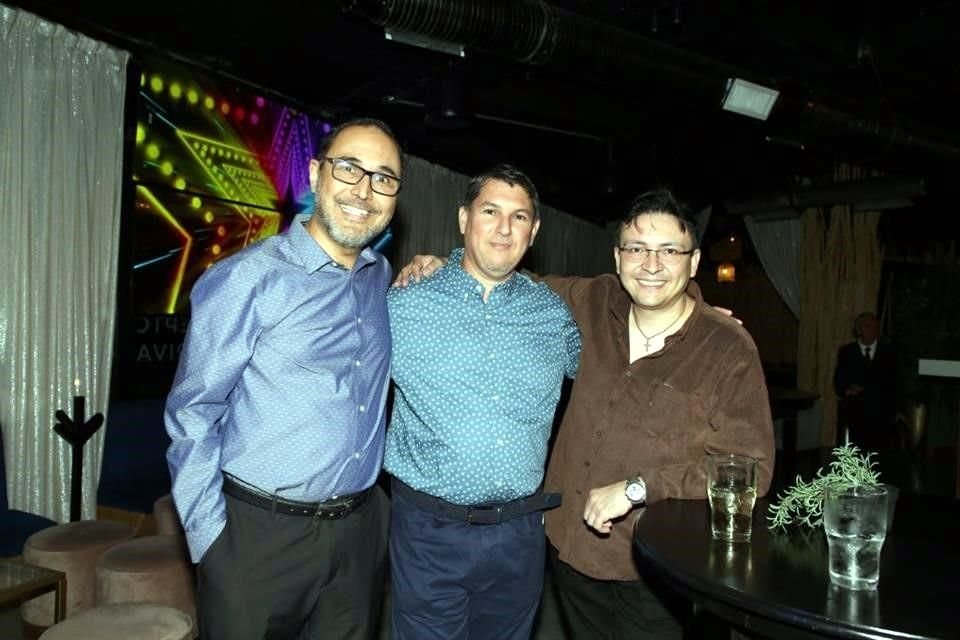 Miguel García, Mauro Salazar y Alfredo Menchaca