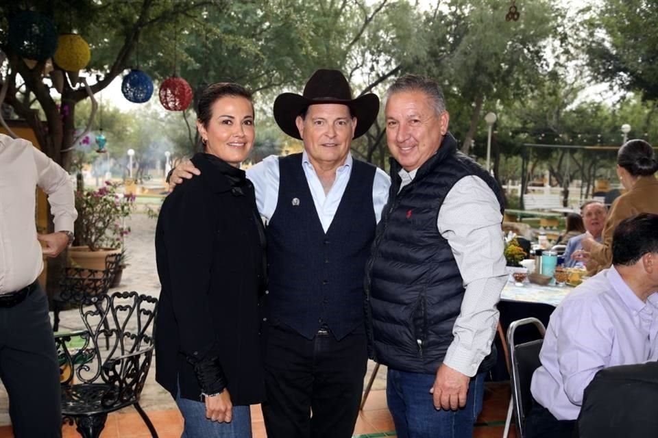 Lorena Venecia, Jorge Montemayor e Ismael de la Garza