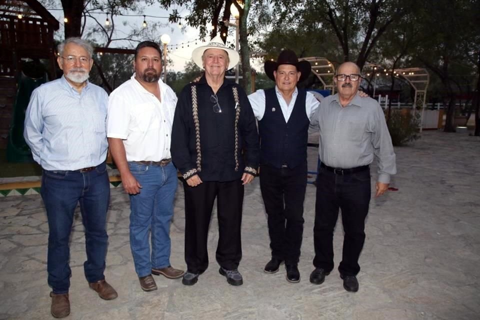 Sergio Aguirre, Rafael Ríos, Héctor Jaime Treviño, Jorge Montemayor y Juan Ramon Garza