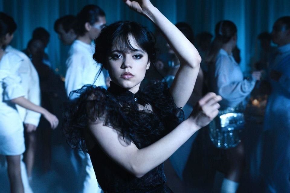 Jenna Ortega ya había dado una ligera pista de que Gaga podría aparecer en el show, luego de que una escena de baile que apareció en el cuarto episodio de 'Merlina' se hiciera viral en TikTok.