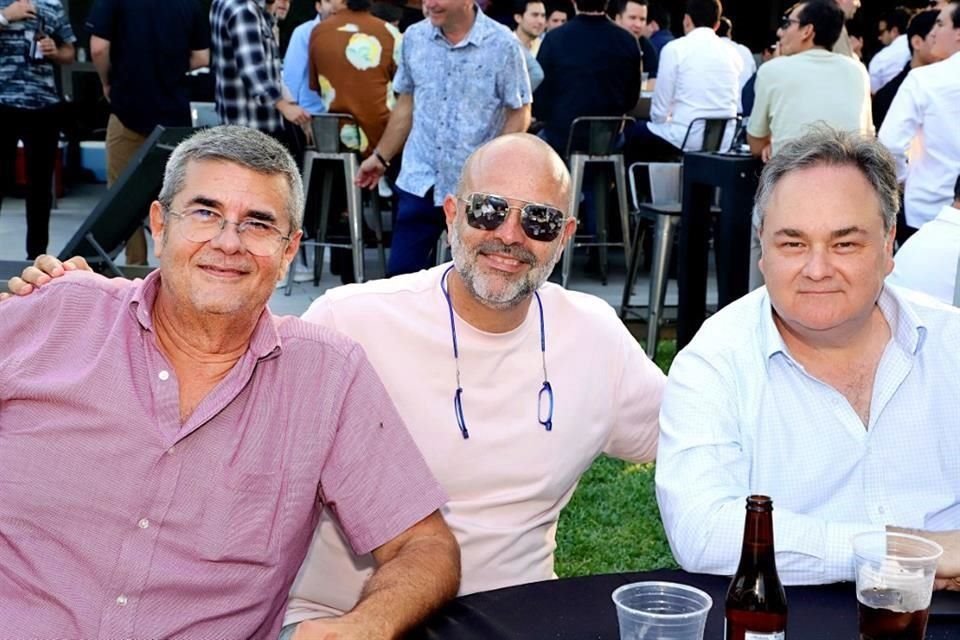 Javier Villarreal, Raymundo Cid y José Antonio González