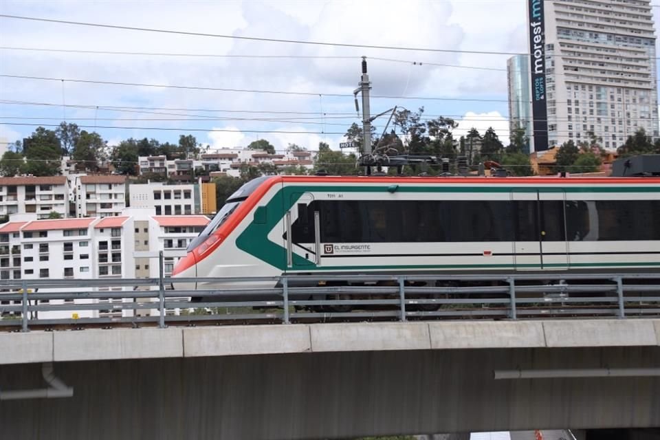 La operadora del Tren informó que la pausa se debe a que se realizan obras en las vías del tramo Lerma-Santa Fe. 