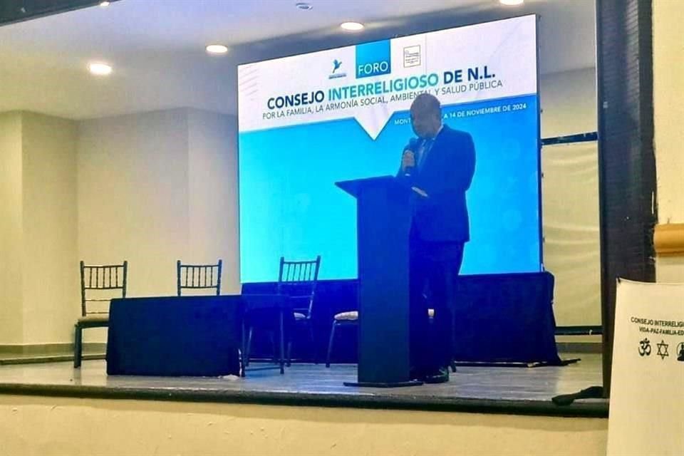 El Secretario General de Gobierno, Javier Navarro, participó ayer en el Foro de Colaboración Interreligiosa por la Familia.