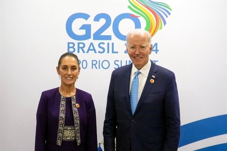 Sheinbaum sostuvo en Río de Janeiro su primer encuentro con el Mandatario estadounidense Joe Biden. Hablaron de la buena relación México-EU y del trabajo conjunto en migración, seguridad y economía.