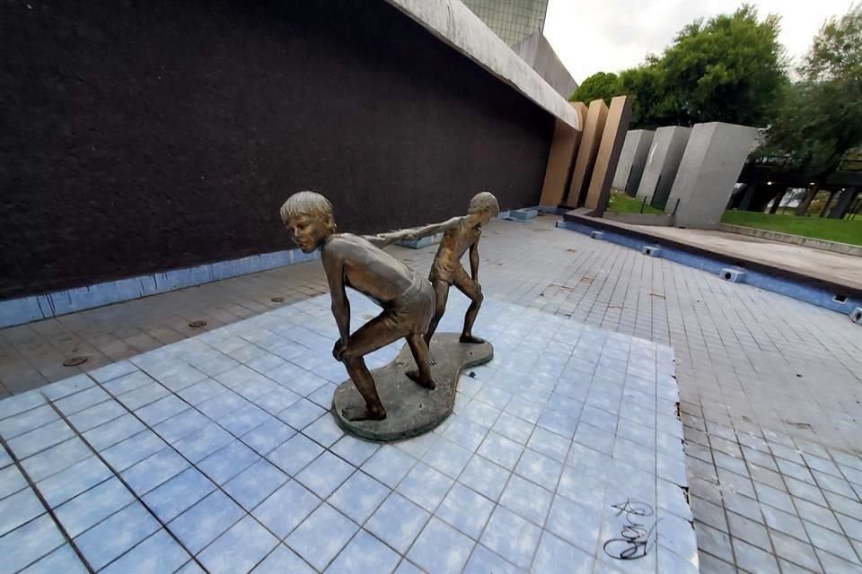 Fuente del Parque Hundido, en la Macroplaza.