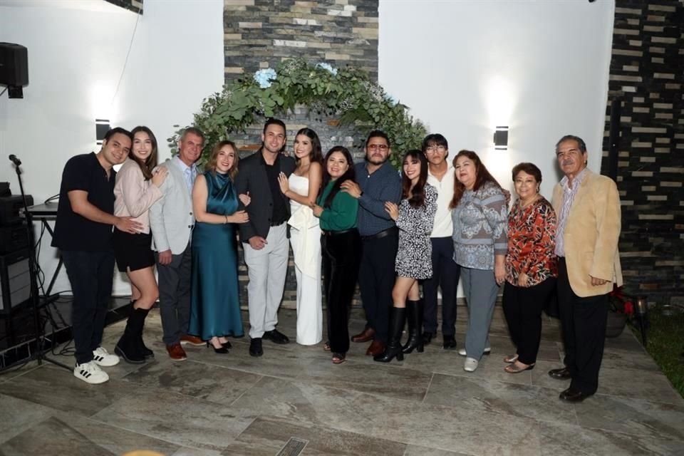 Pedro Mejía, Diana Lizárraga, Manuel Lizárraga, Cynthia Rochin, LOS PROMETIDOS, Marlene Valerio, Francisco Javier Ortiz, Francisco Ortiz, Pamela Ortiz, Francisco Ortiz, Juany Benavides, Edelmira Gaspa