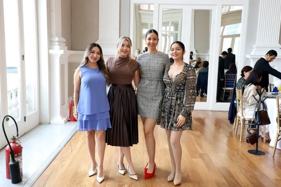 Kelly Coronado, Monserrat Guel, Mariana Castañeda y Marcela Gloria Guel