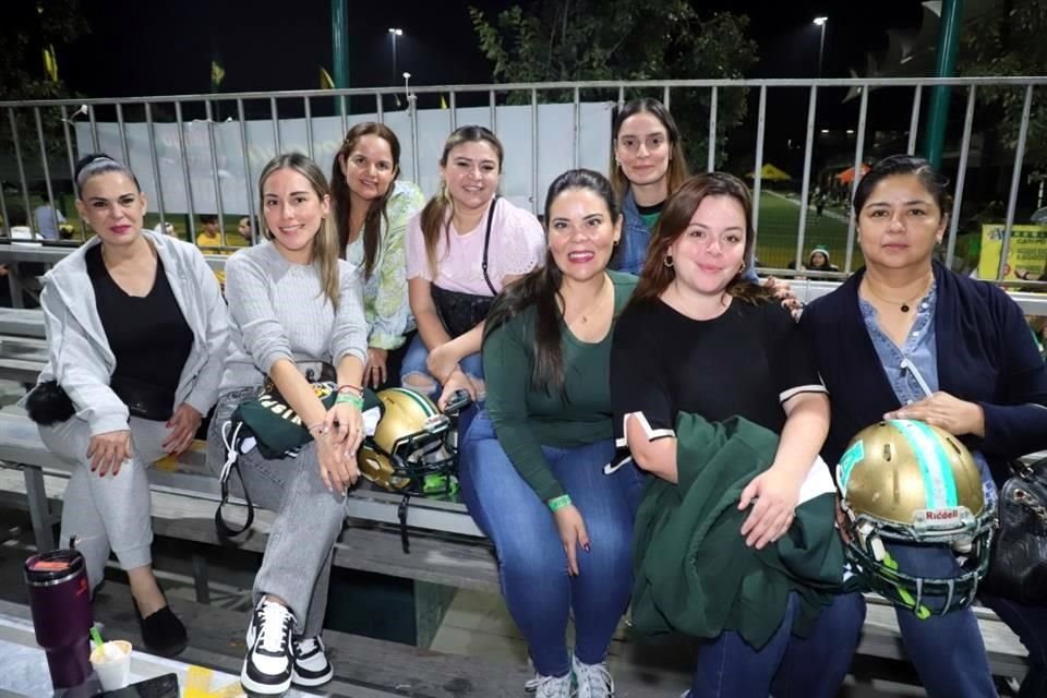 Elsa Arenas, Karina Ojeda, Cecilia Feuchter, Claudia Guerrero Michel González, Elizabeth Niño de Rivera, Andrea Arcaute y Alejandra Tejeda