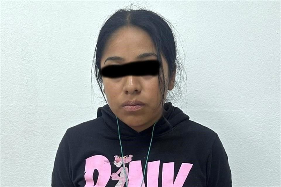 La detenida fue identificada como Karina, de 26 años.