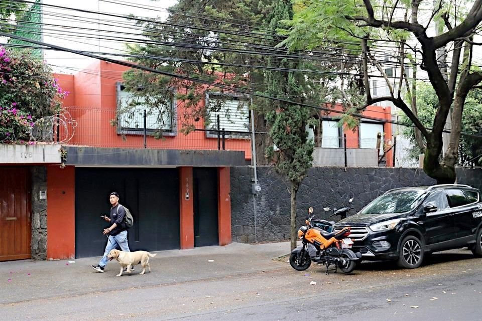 De acuerdo con los habitantes, se han presentado denuncias ante la PAOT y el Invea.