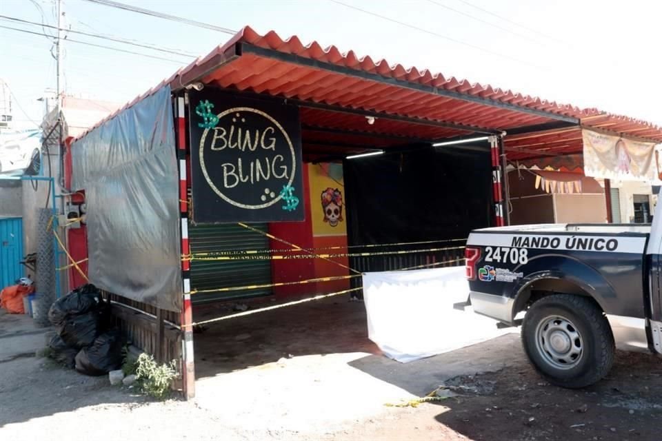 En el Bar 'Bling Bling', en Cuautitlán Izcalli, seis personas fueron asesinadas  y cuatro más resultaron heridas.