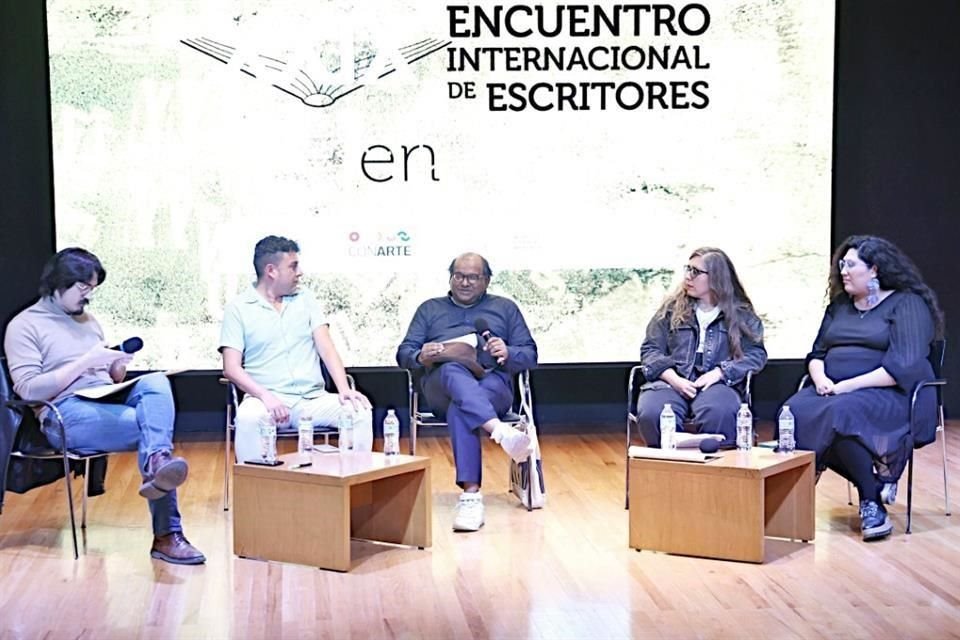 Jesús Guerra Ocampo (izq. a der.) Sergio Pérez Torres, Indran Amirthanayagam, Minerva Reynosa y Merari Lugo Ocaña.