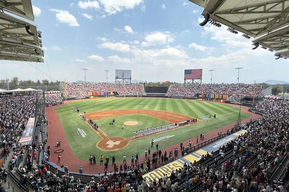 El duelo entre Gigantes de San Francisco y Padres de San Diego se jugó en el Estadio Alfredo Harp Helú.