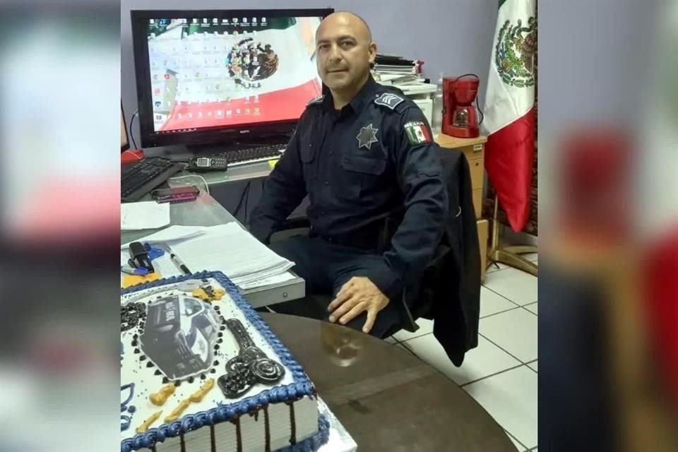 La SSP de Sinaloa detalló que quienes perdieron la vida son dos hombres y una mujer, y el ataque armado se realizó en un día de descanso del mando municipal.