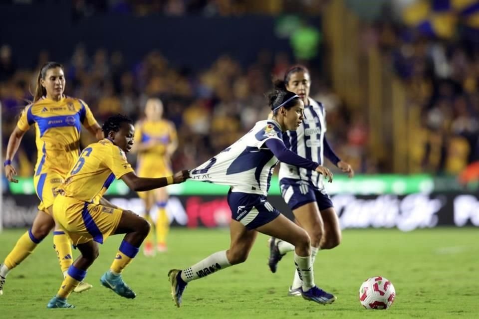 Las Amazonas supieron jugar a lo suyo y les salió.