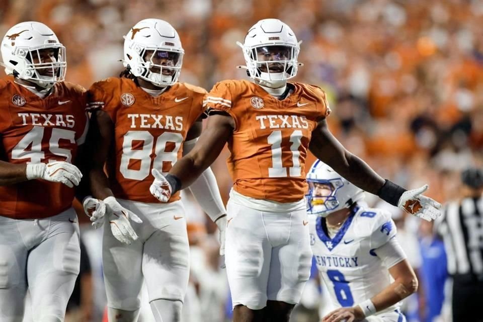 Los Longhorns vencieron en casa a Kentucky y están en la cima de la SEC.