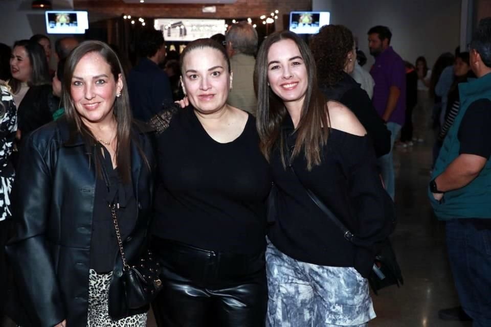 Claudia Gutiérrez, Verónica López y Bárbara Cantú