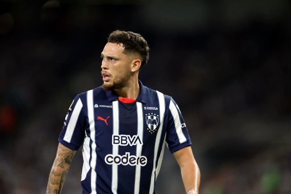 Lucas Ocampos podrá estar con los Rayados en el duelo de vuelta ante Pumas.