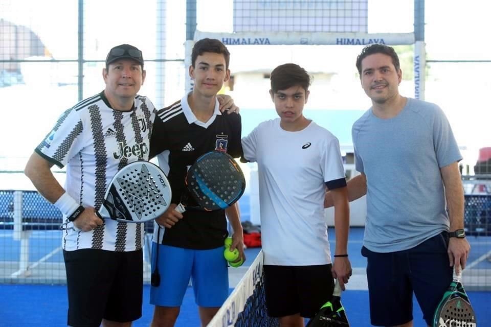 Manuel  Castro, Juan José Castro, Bruno Álvarez y Diego Álvarez