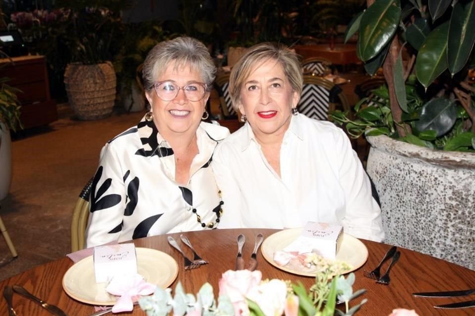 Edith Enriquez y Fabiola Enriquez