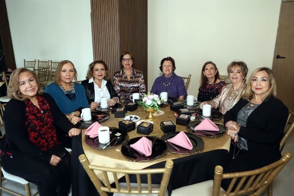 Myrna Gómez, Alma Ayala, Magda Rodríguez, Myrna González, María Pura Guerra, Rosy Saca Dabdoud, Mary Tijerina y Dora Licia Lozano