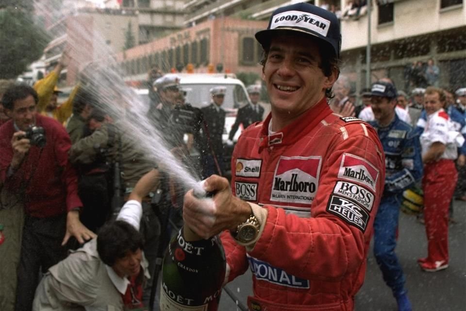 La vida de Ayrton Senna, ícono de la F1, llega a Netflix en una serie que explora su legado, rivalidades y momentos inolvidables.