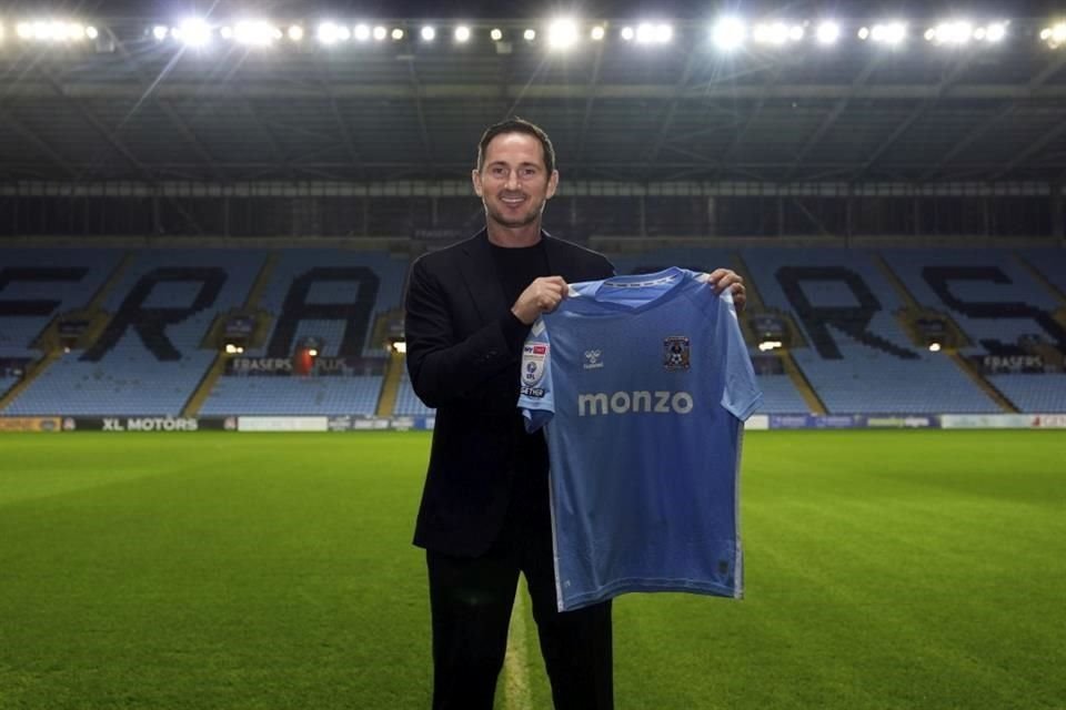 Frank Lampard dirigirá al Coventry City de la segunda división inglesa.