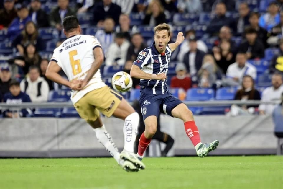 Repasa las acciones del primer tiempo en el Rayados-Pumas.