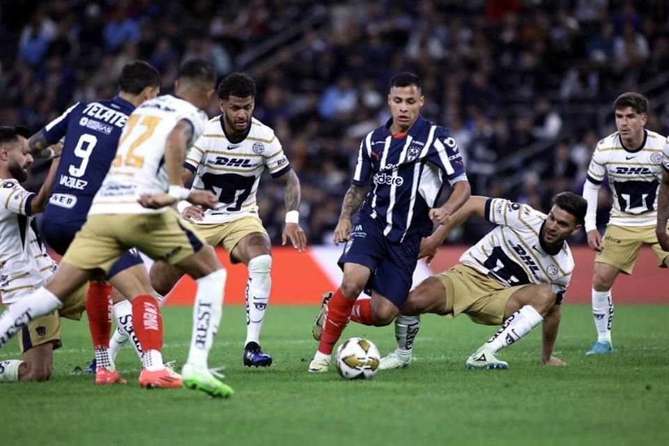 Más de las acciones del segundo tiempo en el triunfo de Rayados 1-0 sobre Pumas.