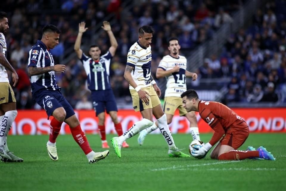 Más de las acciones del segundo tiempo en el triunfo de Rayados 1-0 sobre Pumas.