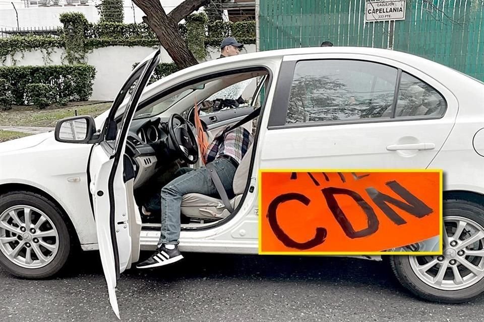 Un hombre fue ejecutado en Callejón de Capellanía y Hortelanos, en el exclusivo sector residencial Los Callejones, en San Pedro. Los delincuentes dejaron una cartulina del CDN con el cuerpo.