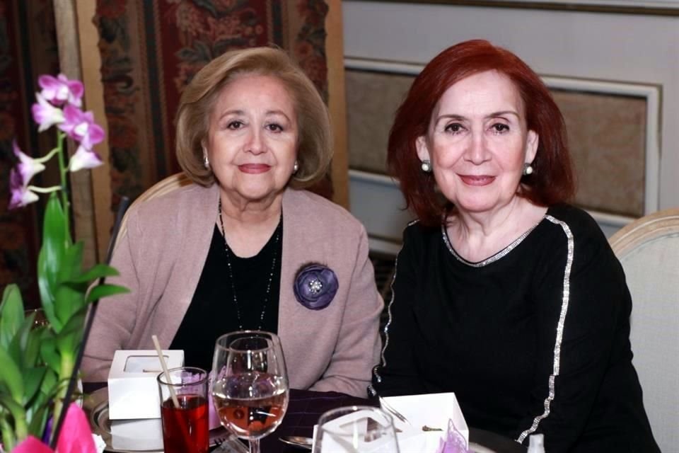 Iraelia Martínez y Leticia Martínez