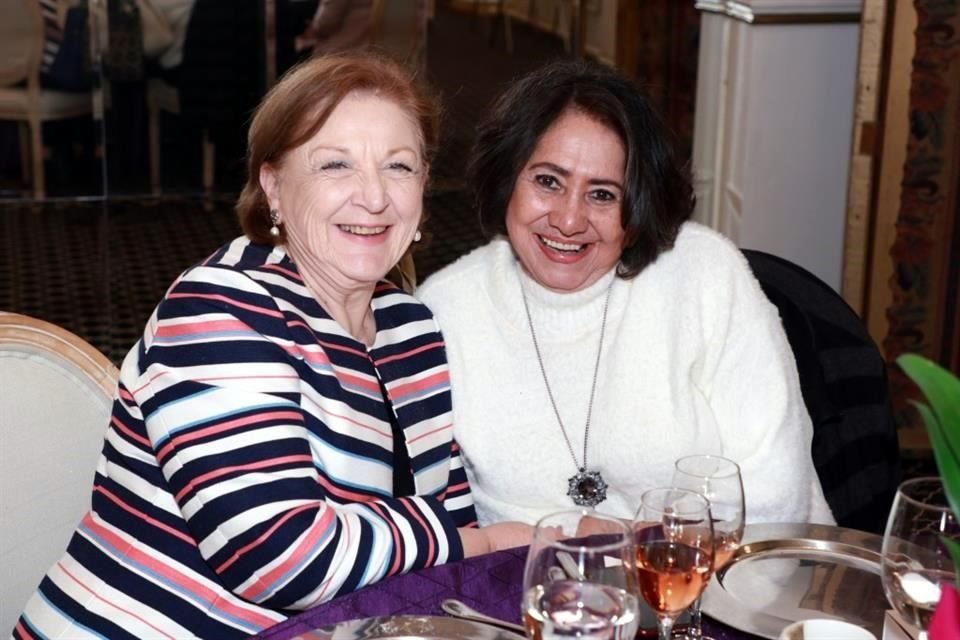 Juany Ross y María de Lourdes Estrada