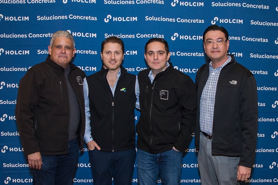Luis Flores, Gabriel Garza, Andres de Zamacona y Jesus Flores