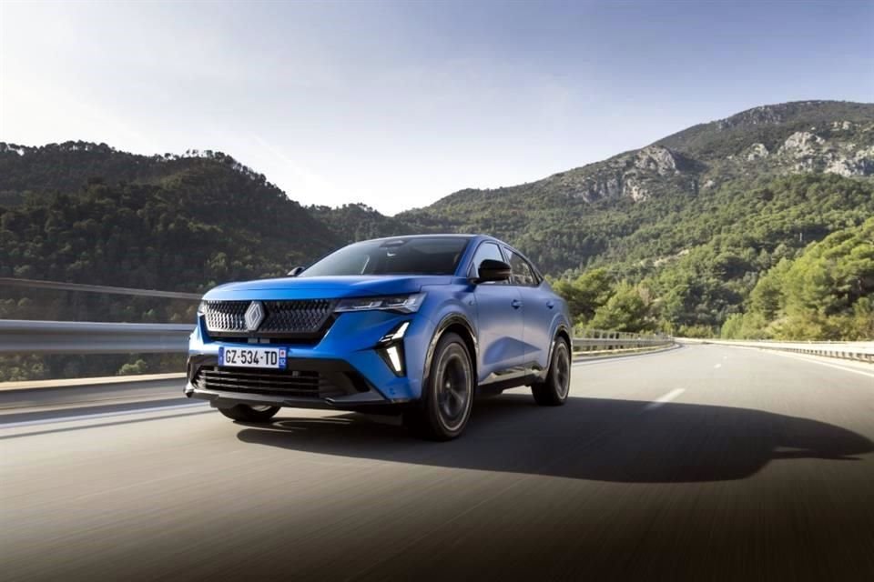 La marca Renault lanzará seis productos nuevos en los próximos tres años.