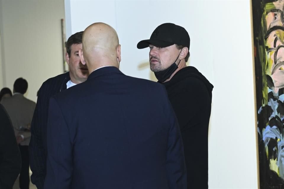 Leonardo DiCaprio recaudó 2.5 millones de dólares en fiesta benéfica durante Art Basel Miami, apoyando la conservación global.