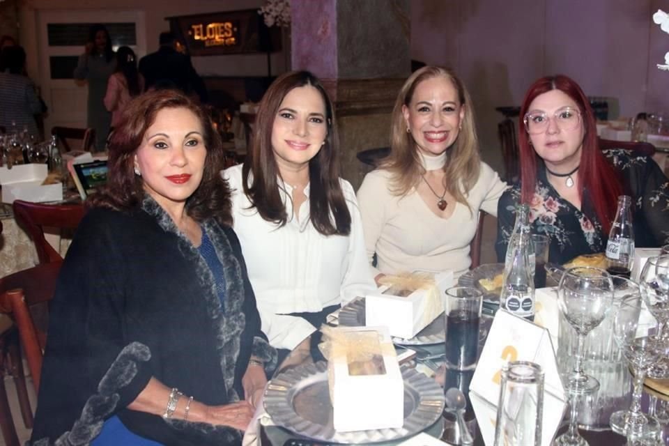 Rosario Elizondo, Olga Hernández,Carmen Arredondo, María Mendiola de García